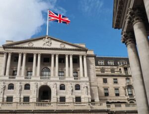 Credit Suisse Bank of England’dan faiz indirimi bekliyor