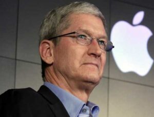 Apple CEO’suna göre ofise ne zaman dönülecek?