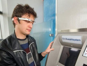 Akıllı gözlükle ATM şifrenizi çalabilirler
