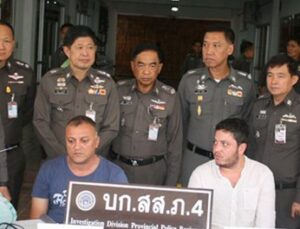 Türk dolandırıcılar Tayland’da yakalandı