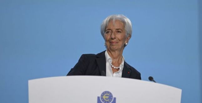 Lagarde’dan faiz indirimi mesajı
