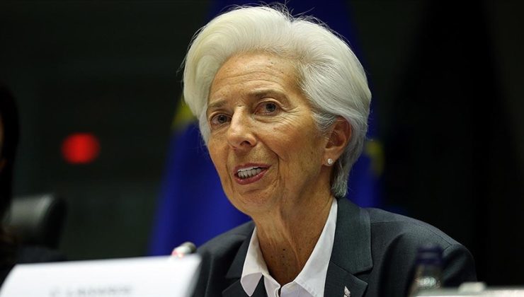 Lagarde’dan açık faiz mesajı